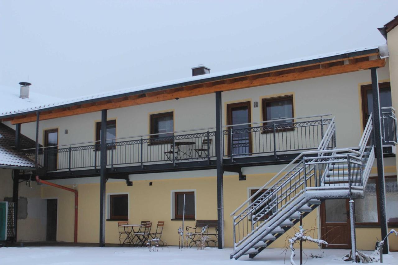 Preuschens Hof Egloffstein Exterior foto
